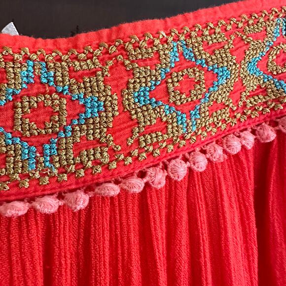 FREE PEOPLE | Red Crinkle Gauze Crochet Lace Trim Shorts Swim cover up | Small - Picture 2 of 5